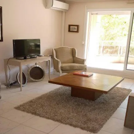 Apartment Le Donatello - One Bedroom With A Terrace In The Heart Of Nice