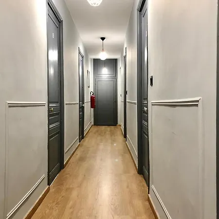 Open House Nice