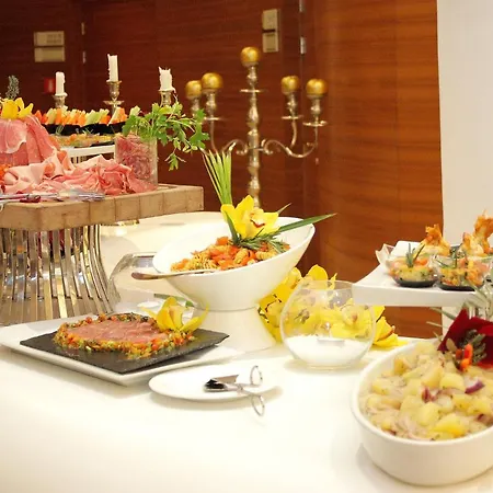 Hotel Boscolo &