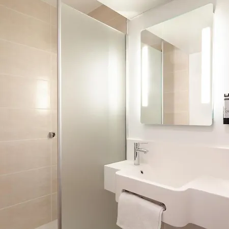 Aeroport Arenas Hotell 3*