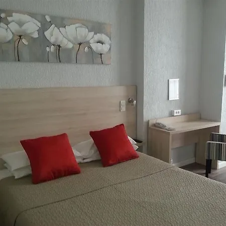 Helvetique 3* Nice