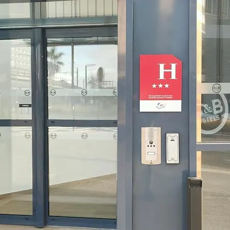 Aeroport Arenas Hotell 3*