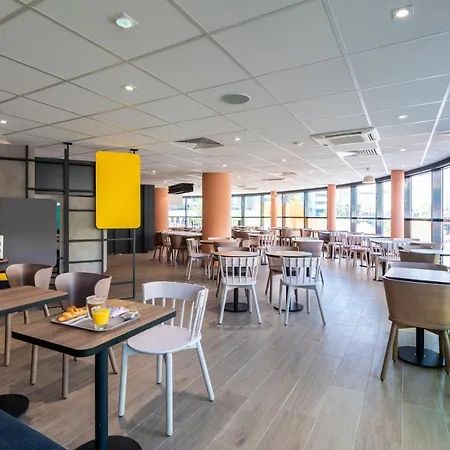 Hotell Aeroport Arenas Nice