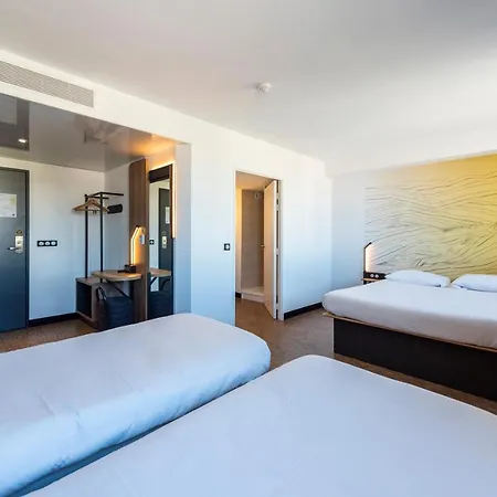 Aeroport Arenas Hotell 3*