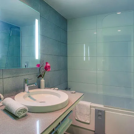 Hotel Mercure Promenade Des 4*