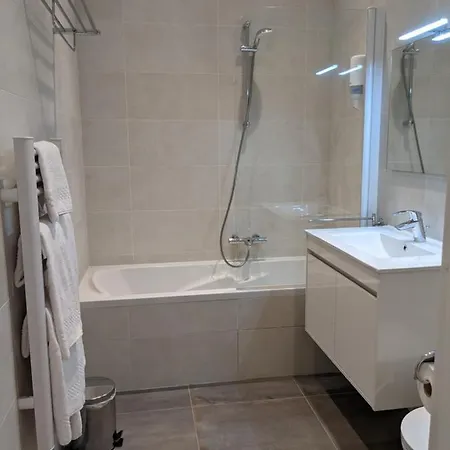Share Aparthotel Nizza