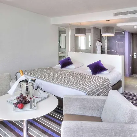 Mercure Promenade Des