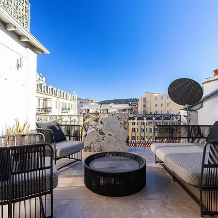 Le Dortoir Boutique Hotel