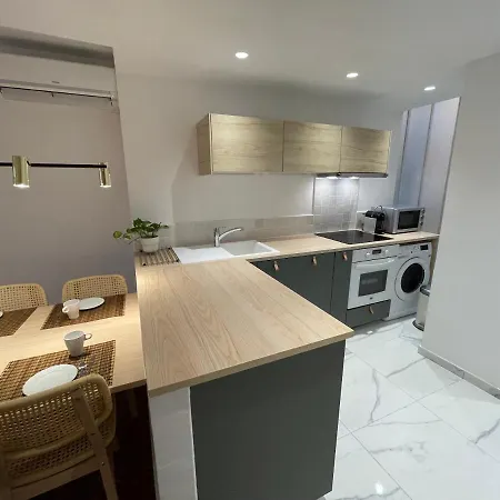 Vieux Deux Pièces 4pax -wifi / Clim * Nizza
