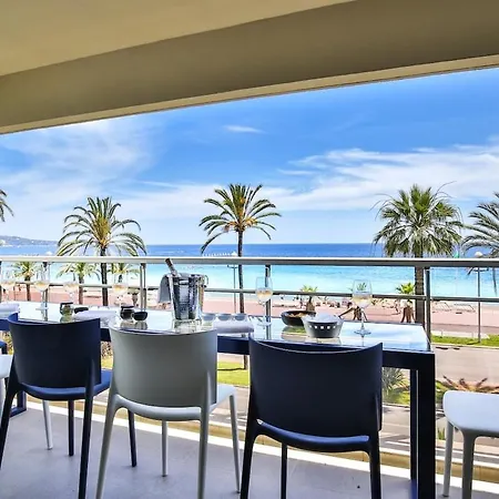 Sublime Promenade Des Anglais *