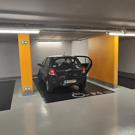 Appartement La Casa Reine Jeanne- Pres De La Gare - Wifi - Parking - Neuf Et Confort
