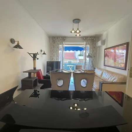 Les Lilas ~ Clim ~ Terrasse Apartment