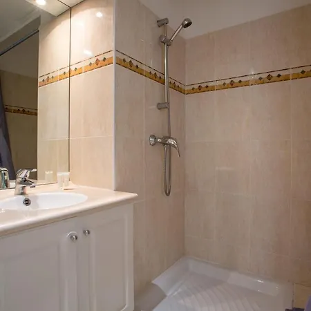 Appartement Appatement 3 Pièces Climatisé Vue Mer