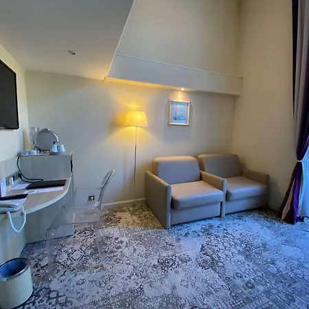 Western Alba Hotel