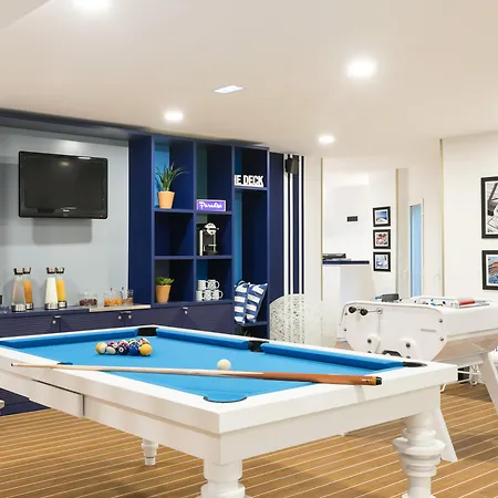 The Deck By Happyculture Hotel 4*