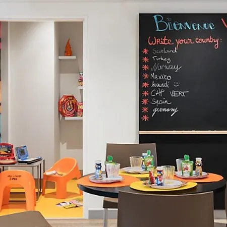 Hotell Ibis Styles Centre Port