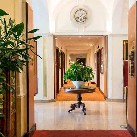 West End Promenade 4* Nizza