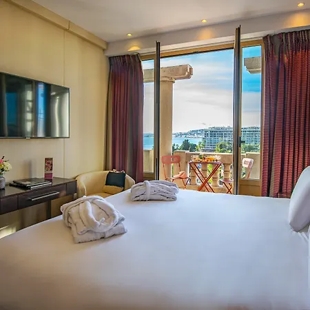 Hotell Albert 1er 3*
