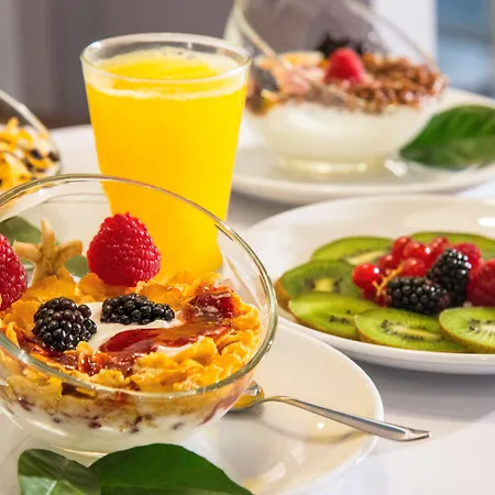 Ibis Styles Centre Gare Ницца