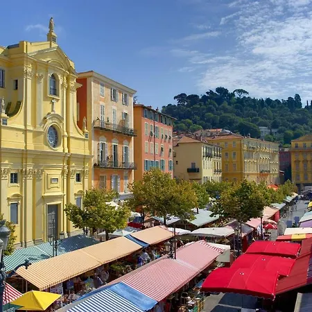 Plein Centre Climatise Et Spacieux Avec Grande Terrasse Sur Le Toit A Ницца