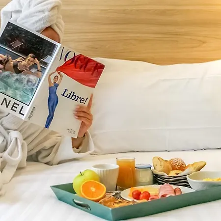 De France, Un Ammi Hotel Nice
