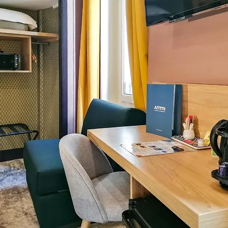 Hotel De France, Un Ammi 3*