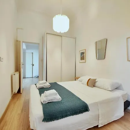 Cozy One Bedroom Apartment-city Center Nice