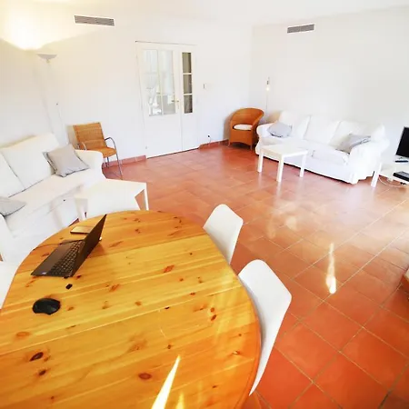 Apartment Domes Seaside Piscine, Free Parking, Airport Tramway