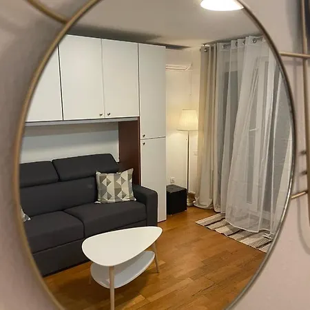 Centre Apartment *