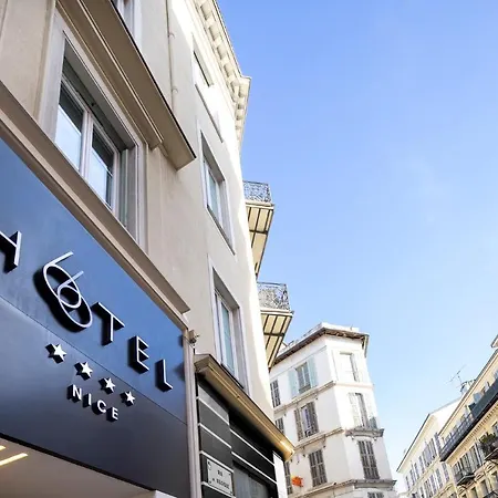 66 Ξενοδοχείο 4*