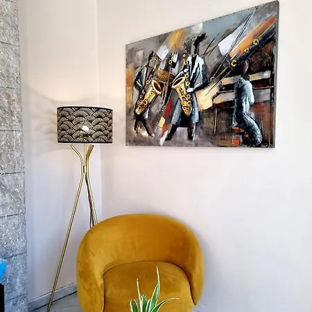 Carlton Nice, Fully Renovated 3*