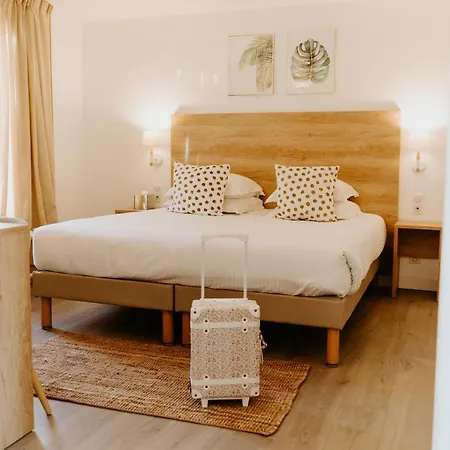 Palm Hotel 3*