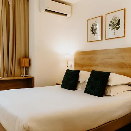 Palm Hotel 3*