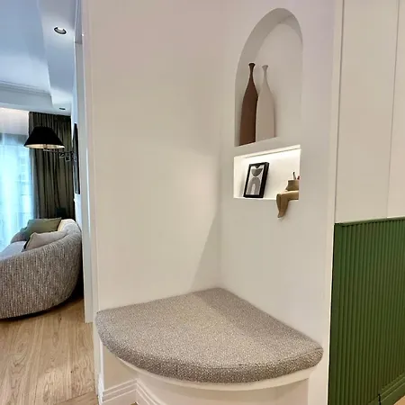 Apartment Opera Promenade 4 Brand-new! 4 Next To Balcony Sea View *