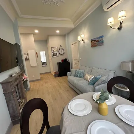 Apartment D'azur-35 *