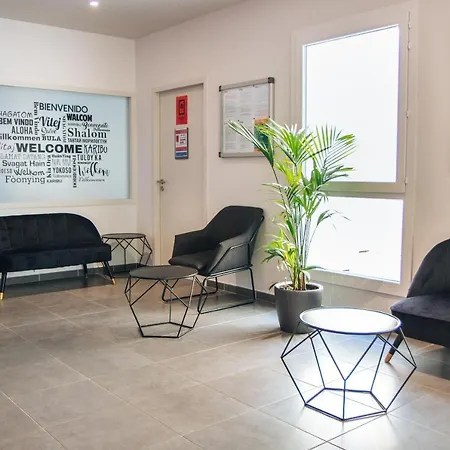 Twenty Business Flats Angely * 尼斯