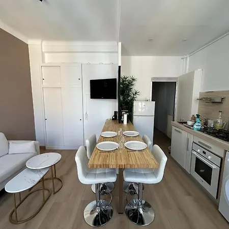 - T3 Renove De 50 M2 Classe 2 Etoiles Apartment *