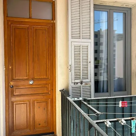 - T3 Renove De 50 M2 Classe 2 Etoiles Apartment *