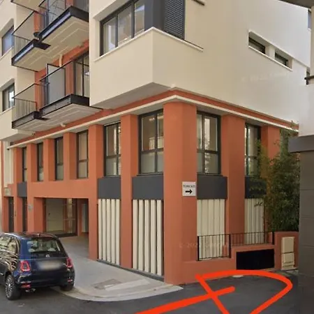 Apartment A Proximite Du Port De Nizza