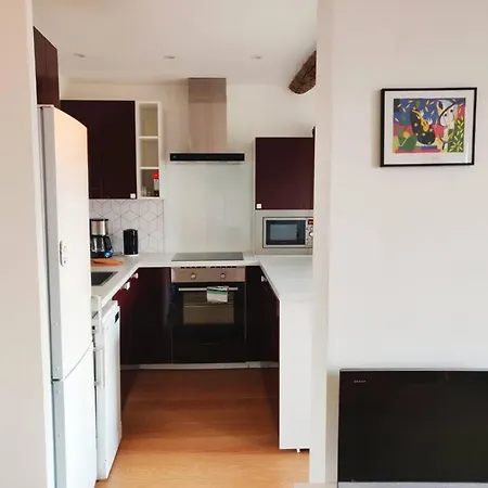 Au Coeur Du Vieux Nice: Pour 4 Apartment
