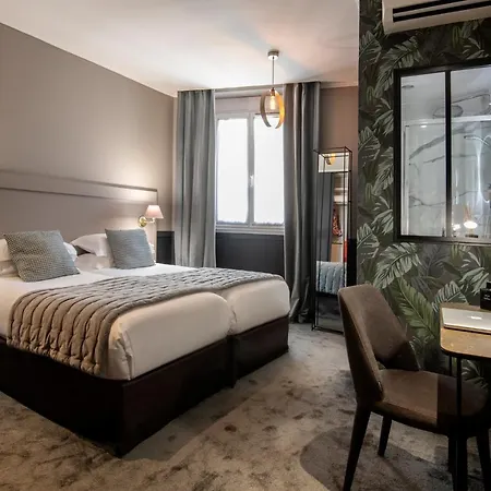 Western Cosy Hotel 4*