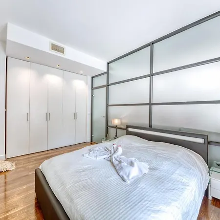 Peaceful Haven, Terrace In Apartment Nice
