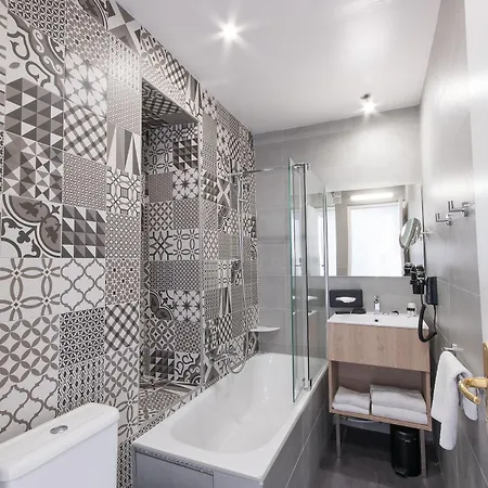 Aria Hotel