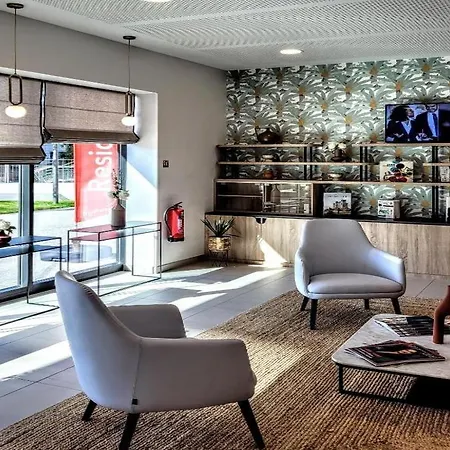 Residhome Aeroport Apartmanhotel 3*