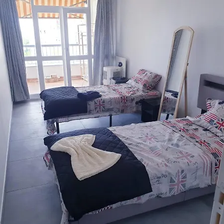 Seaside Haven: Private With Ocean View And Convenient Transport Links * Nice