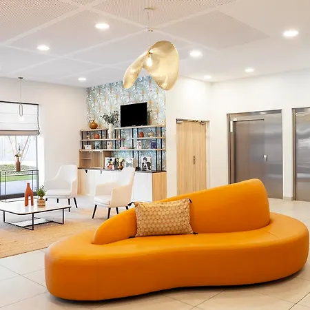 Residhome Aeroport Apartmanhotel 3*