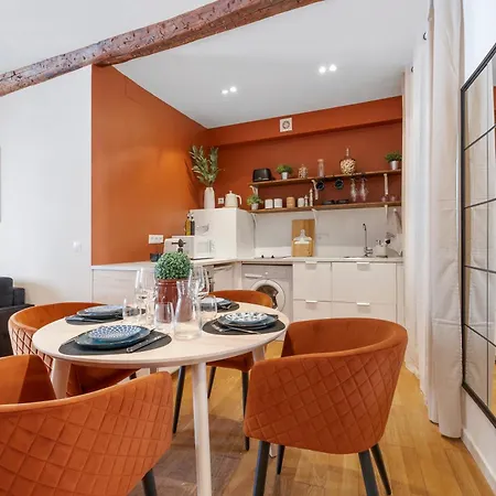 Lejlighed Renting - 9b Massena - Chic Escape In The Heart Of Comfort & Charm ! Nice