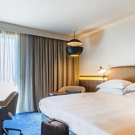 Hotel Crowne Plaza - - Grand Arenas By Ihg 4*