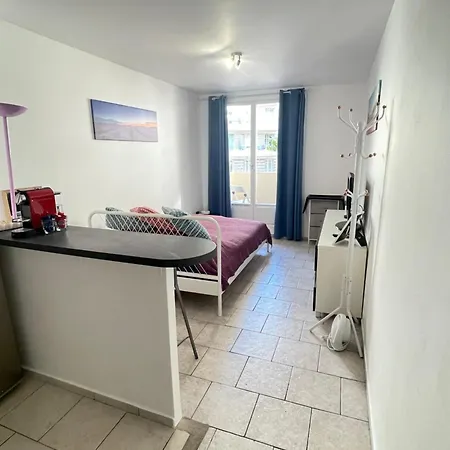 Apartment Small
