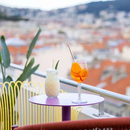 Mercure Centre Notre Dame Hotell 4*
